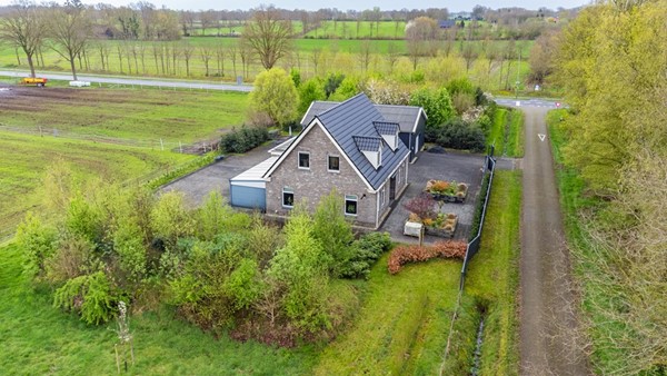 Dennenweg 3, Basse